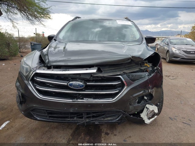 1FMCU0G90HUE57767 Ford 2017