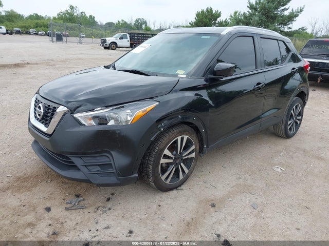 3N1CP5CU3JL525758 Nissan 2018