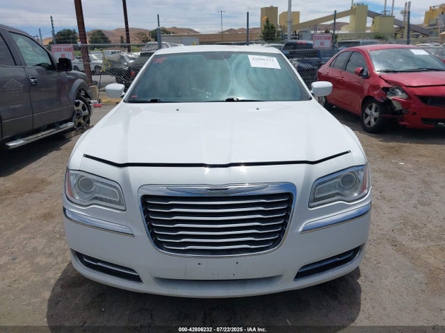 2C3CCAAG8EH346861 Chrysler 300