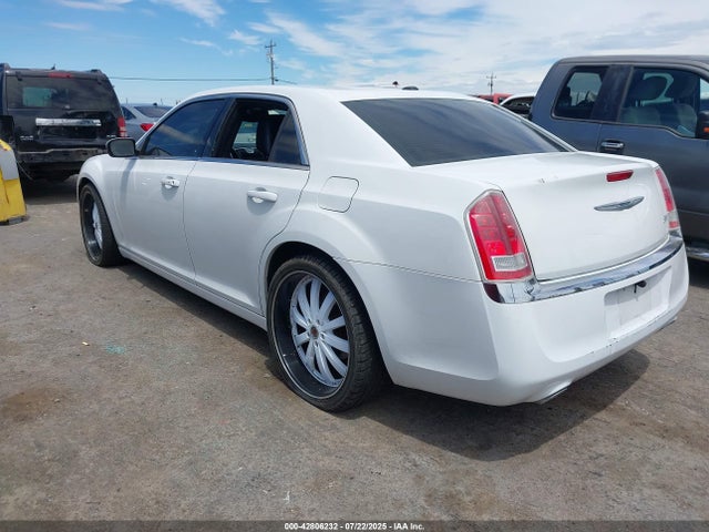 2C3CCAAG8EH346861 Chrysler 300
