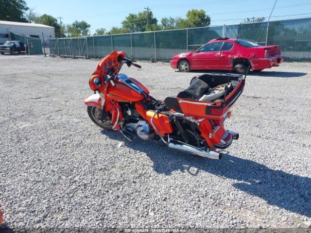 2012 HARLEY-DAVIDSON FLHTK 1HD1KEM11CB687687 Photo 2