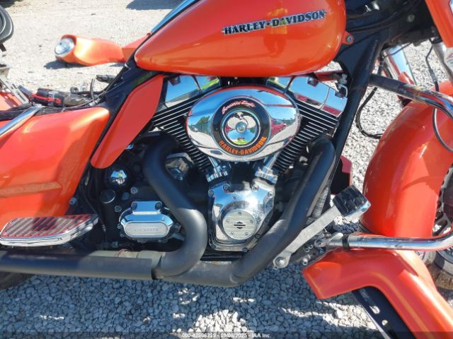 2012 HARLEY-DAVIDSON FLHTK 1HD1KEM11CB687687 Photo 7