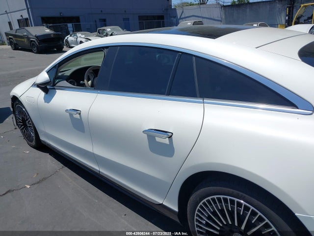 W1KCG4EB9PA040789 Mercedes-Benz ed