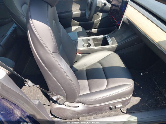 2022 TESLA MODEL 3 5YJ3E1EB9NF108009 Photo 4