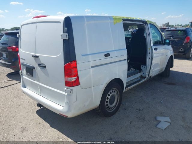 2022 MERCEDES-BENZ METRIS W1YV0BEY8N3956800 Photo 3