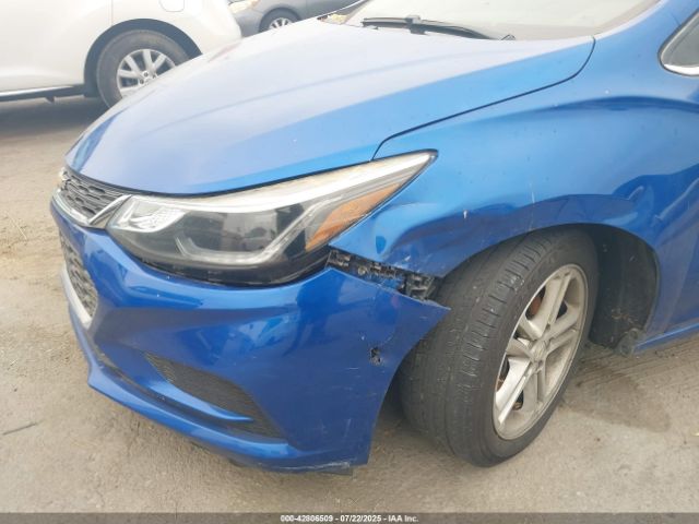 2018 CHEVROLET CRUZE 1G1BE5SM8J7167344 Photo 5