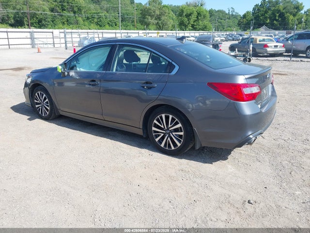 Subaru u5 2019 4S3BNAF66K3005152 Image 3