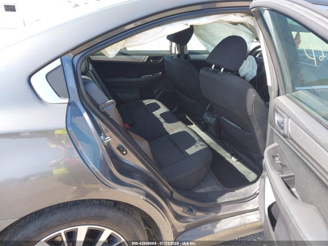 Subaru u5 2019 4S3BNAF66K3005152 Image 8