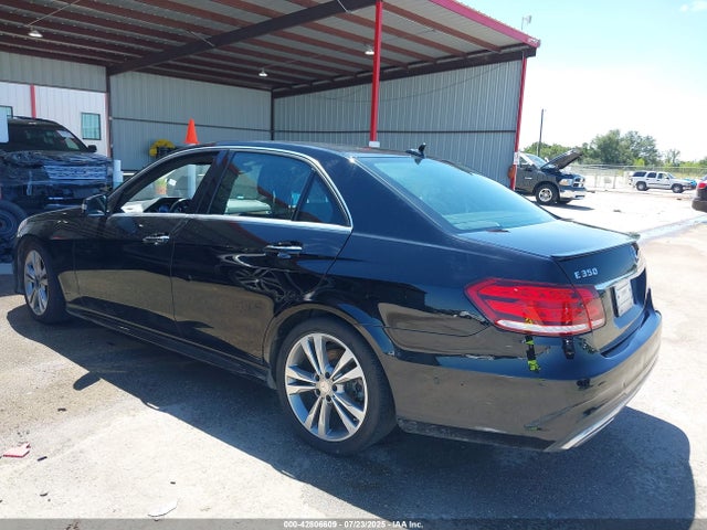 Mercedes-Benz E-Class 2014 WDDHF5KB2EA982571 Image 3