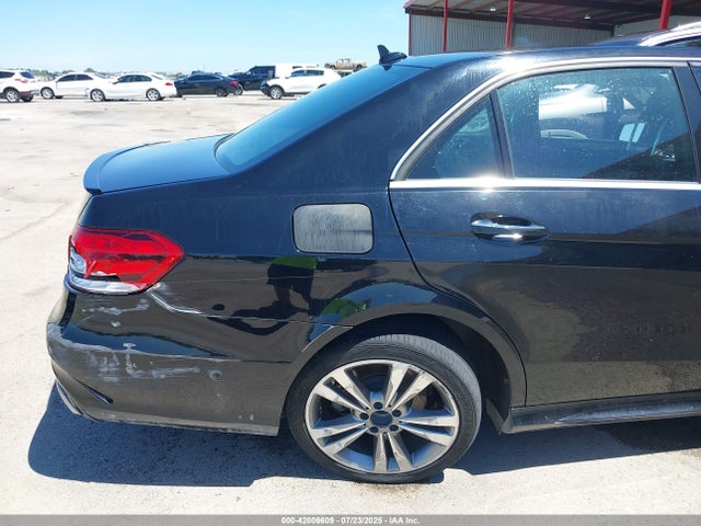 Mercedes-Benz E-Class 2014 WDDHF5KB2EA982571 Image 6
