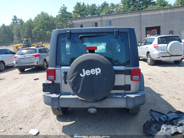 1C4BJWDG7GL226173 Jeep Wrangler