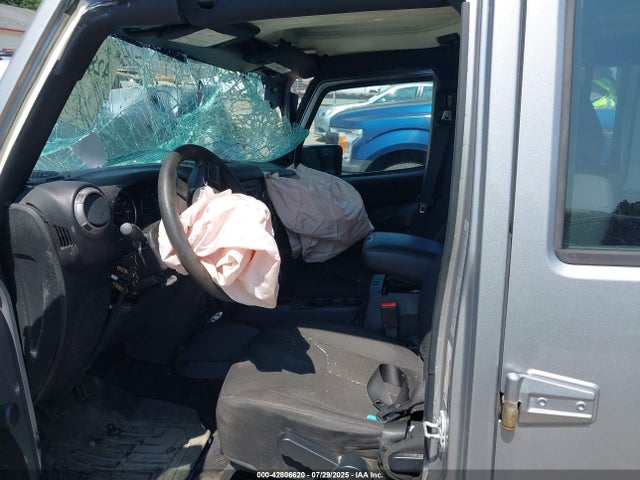 1C4BJWDG7GL226173 Jeep Wrangler