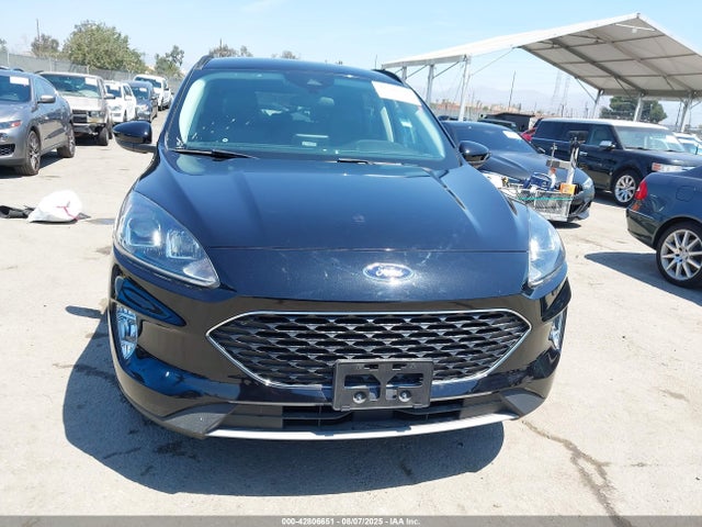 1FMCU0CZ6MUB03638 Ford hev/phev