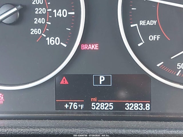 WBA8B9G33HNU57222 BMW 2017