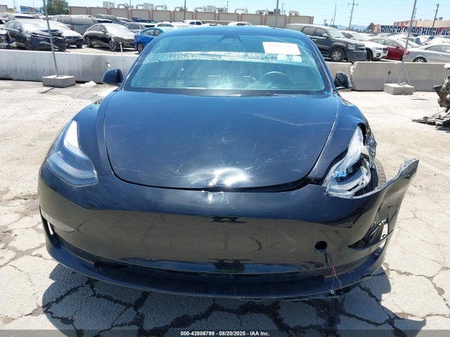5YJ3E1ECXPF683778 Tesla MODEL 3