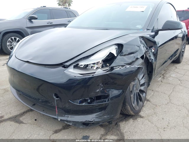 5YJ3E1ECXPF683778 Tesla MODEL 3