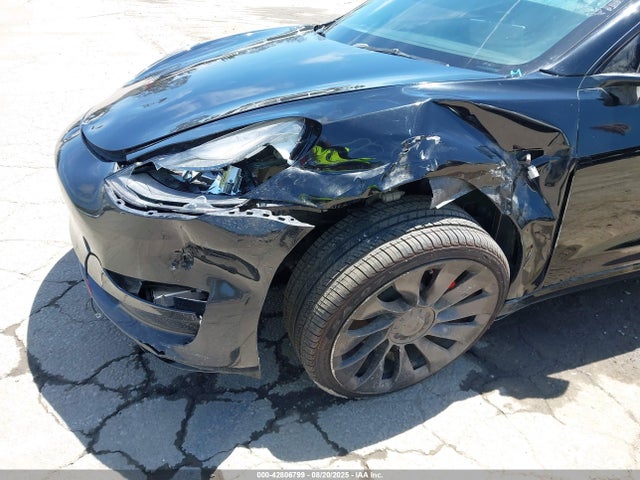 5YJ3E1ECXPF683778 Tesla MODEL 3