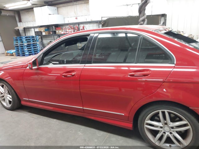 Mercedes-Benz 2014 2014 WDDGF4HBXEA961836 Image 14