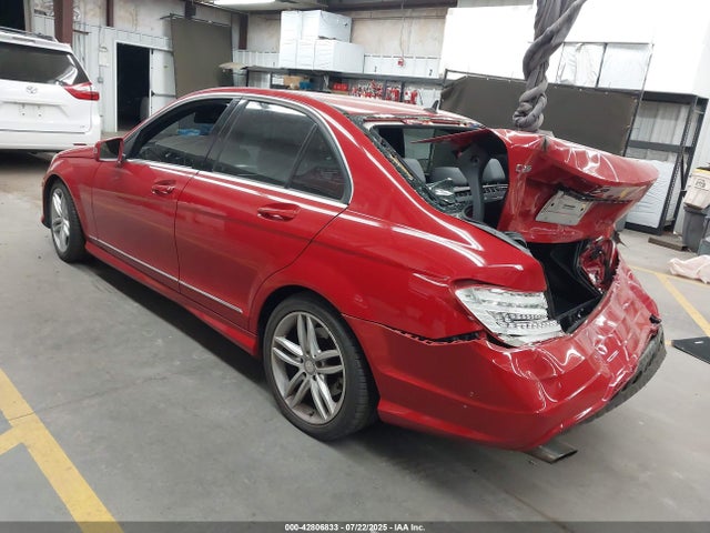 Mercedes-Benz 2014 2014 WDDGF4HBXEA961836 Image 3