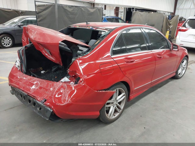Mercedes-Benz 2014 2014 WDDGF4HBXEA961836 Image 4