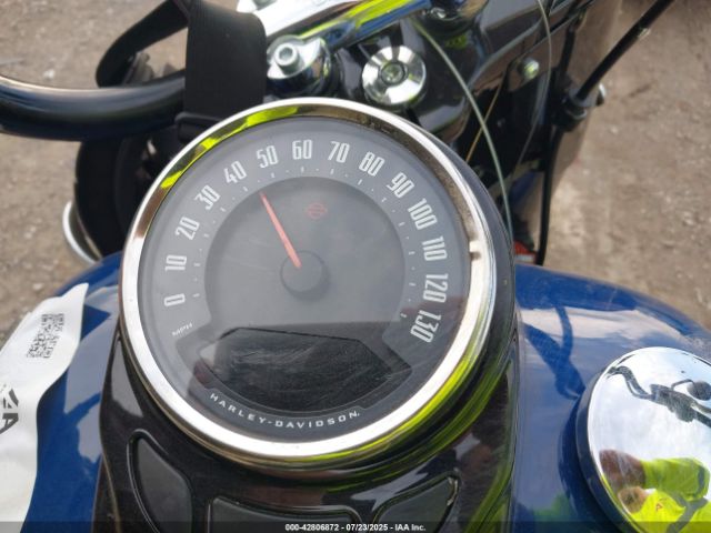 2023 HARLEY-DAVIDSON FLHCS 1HD1YBK11PB011021 Photo 6