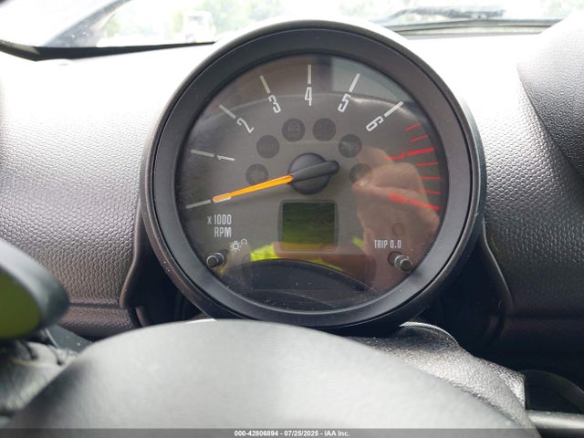 2016 MINI COUNTRYMAN WMWZC5C50GWU01894 Photo 6