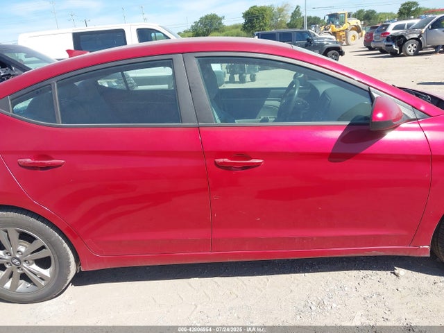 5NPD84LF3HH088039 Hyundai 2017