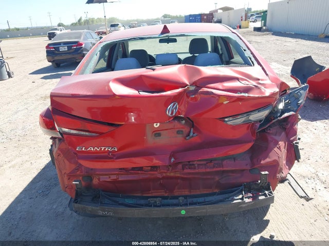 5NPD84LF3HH088039 Hyundai 2017