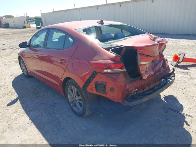 5NPD84LF3HH088039 Hyundai 2017