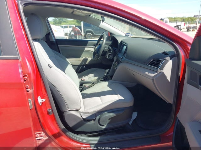 5NPD84LF3HH088039 Hyundai 2017
