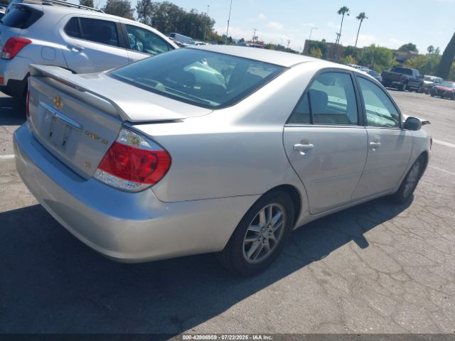 2005 TOYOTA CAMRY 4T1BF32K65U592927 Photo 3