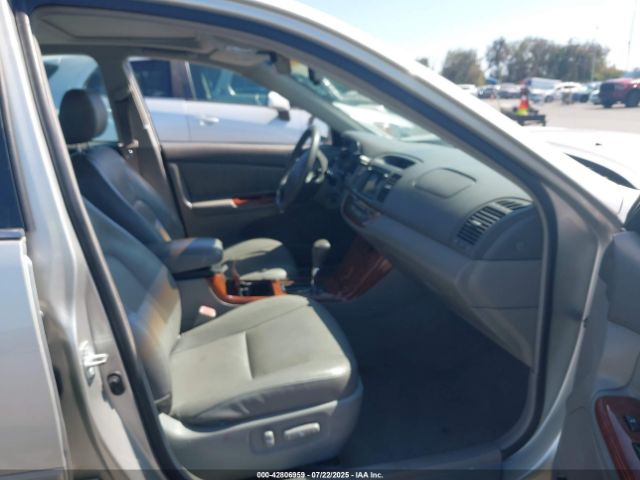 2005 TOYOTA CAMRY 4T1BF32K65U592927 Photo 4