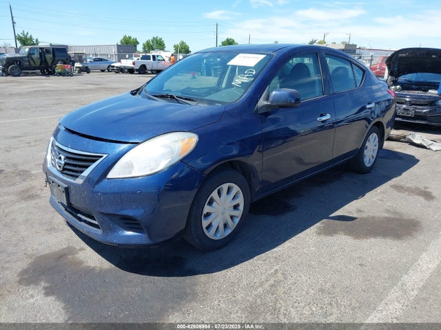 3N1CN7AP2EL801108 Nissan 2014