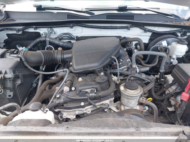 5TFAX5GN5JX121355 Toyota 2tr-fe