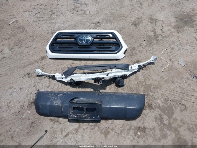 5TFAX5GN5JX121355 Toyota 2tr-fe