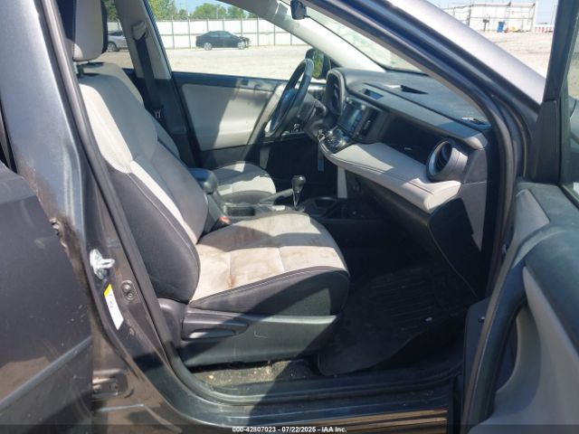 2017 TOYOTA RAV4 2T3WFREV2HW375574 Photo 4