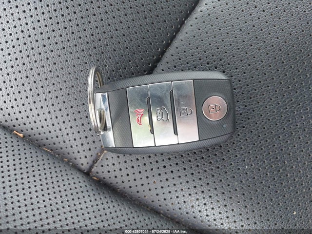 KNDPRCA6XH7238997 KIA t-gdi theta ii
