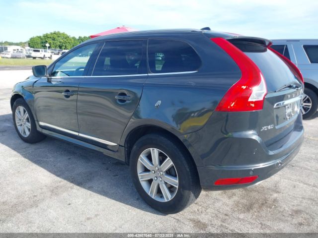 2016 VOLVO XC60 YV449MRK1G2909234 Photo 2
