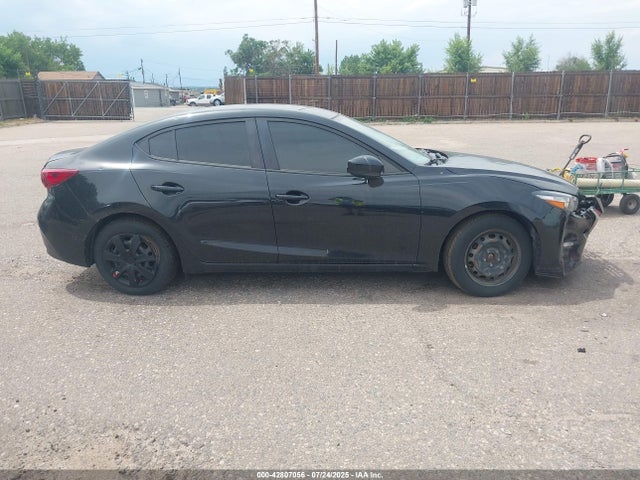 Mazda pe 2018 3MZBN1U77JM160797 Image 13