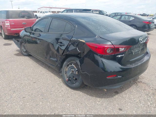 Mazda pe 2018 3MZBN1U77JM160797 Image 3