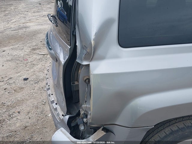 Jeep 2016 2016 1C4NJPFA3GD667403 Image 6