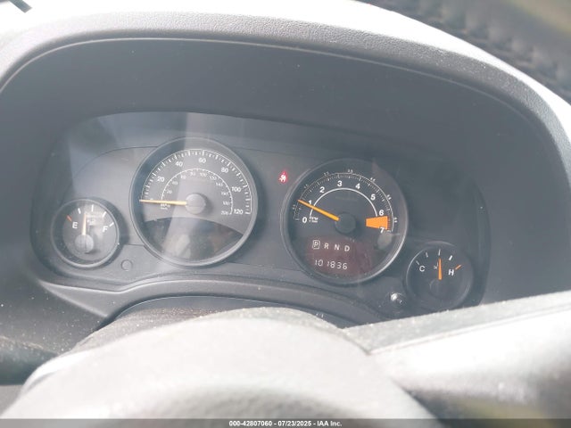 Jeep 2016 2016 1C4NJPFA3GD667403 Image 7
