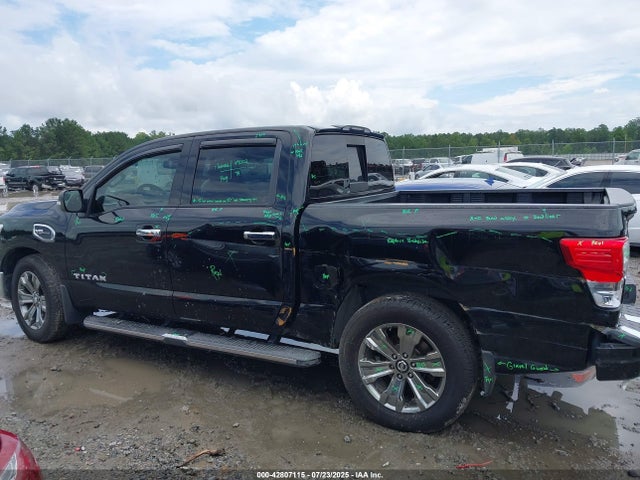 1N6AA1E6XHN573794 Nissan Titan