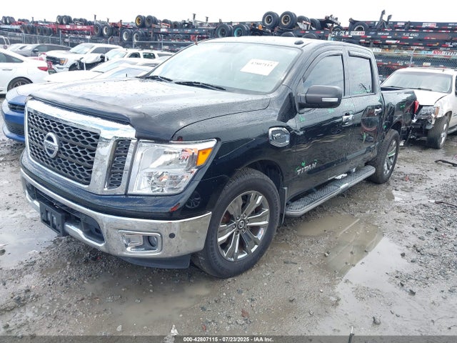 1N6AA1E6XHN573794 Nissan Titan