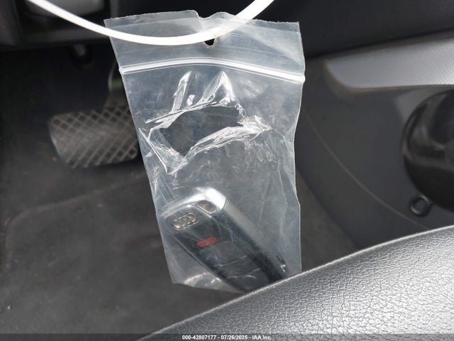 2012 AUDI A4 WAUBFAFL7CN005456 Photo 10