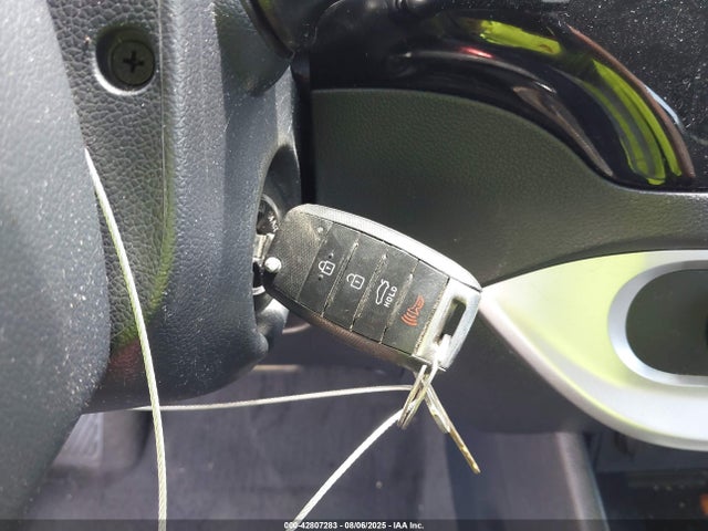 KNADM4A3XH6057706 KIA Rio