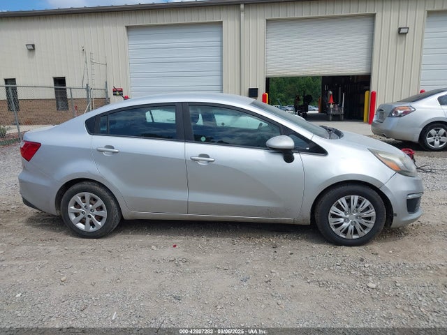 KNADM4A3XH6057706 KIA Rio