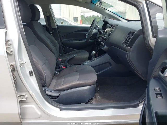 KNADM4A3XH6057706 KIA Rio