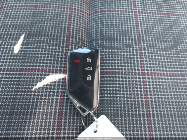 2022 VOLKSWAGEN GOLF GTI WVWL87CD8NW209939 Photo 10