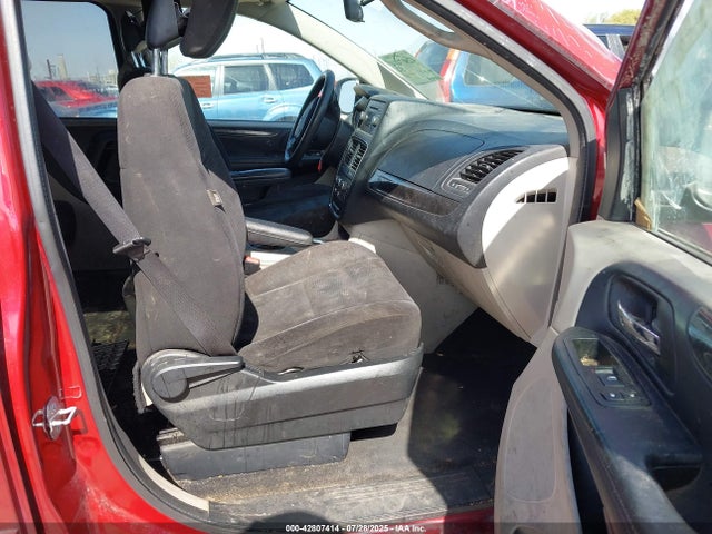 2C4RDGCG2ER429683 Dodge Grand Caravan